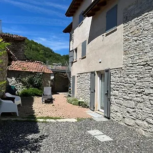 Casa vacanze Casa Del Giglio A Cadelmonte, Valle (Piacenza, Emilia-Romagna)